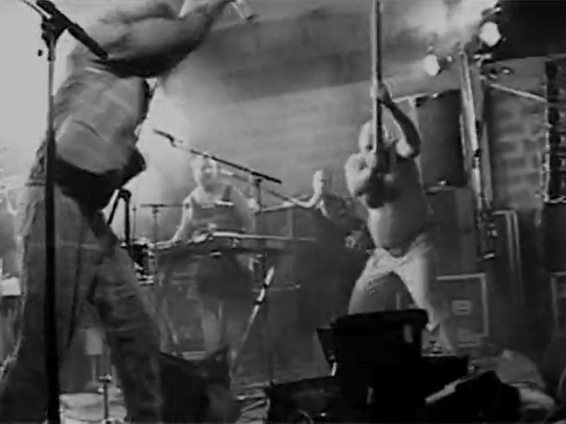 “Le jour où FAUST a littéralement crevé l’écran” Nuits Sonores — France Info,&nbsp;2020